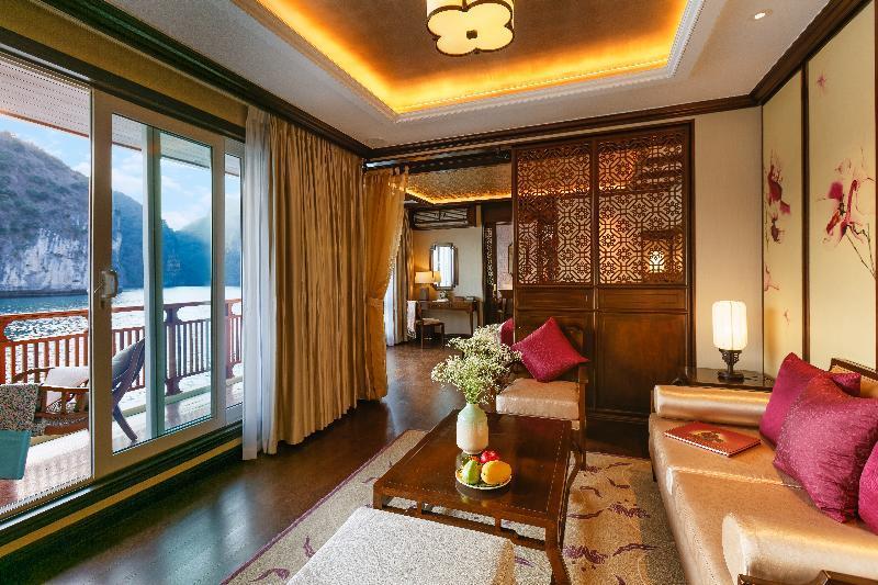 Heritage Line Ylang Cruise - Halong Bay & Lan Ha Bay Ха Лонг Екстериор снимка