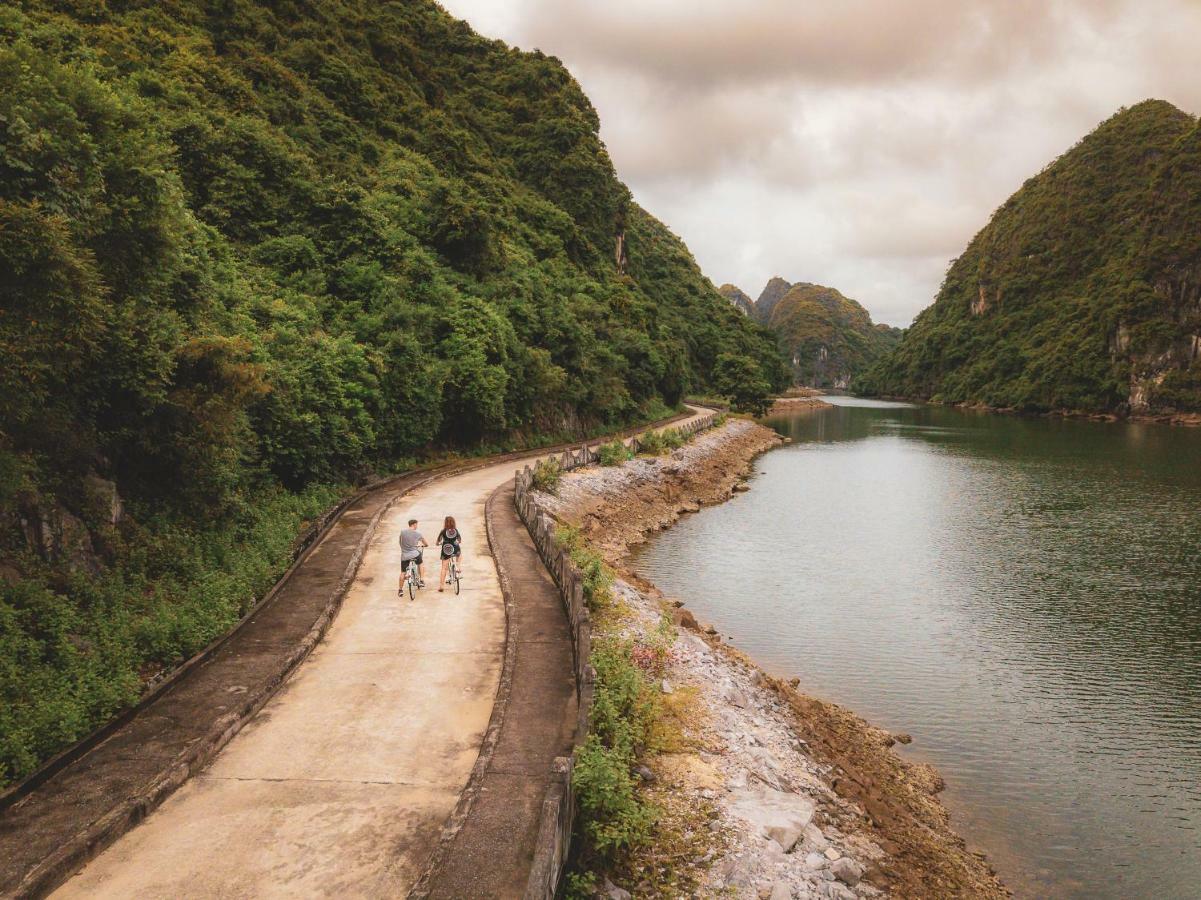 Heritage Line Ylang Cruise - Halong Bay & Lan Ha Bay Ха Лонг Екстериор снимка
