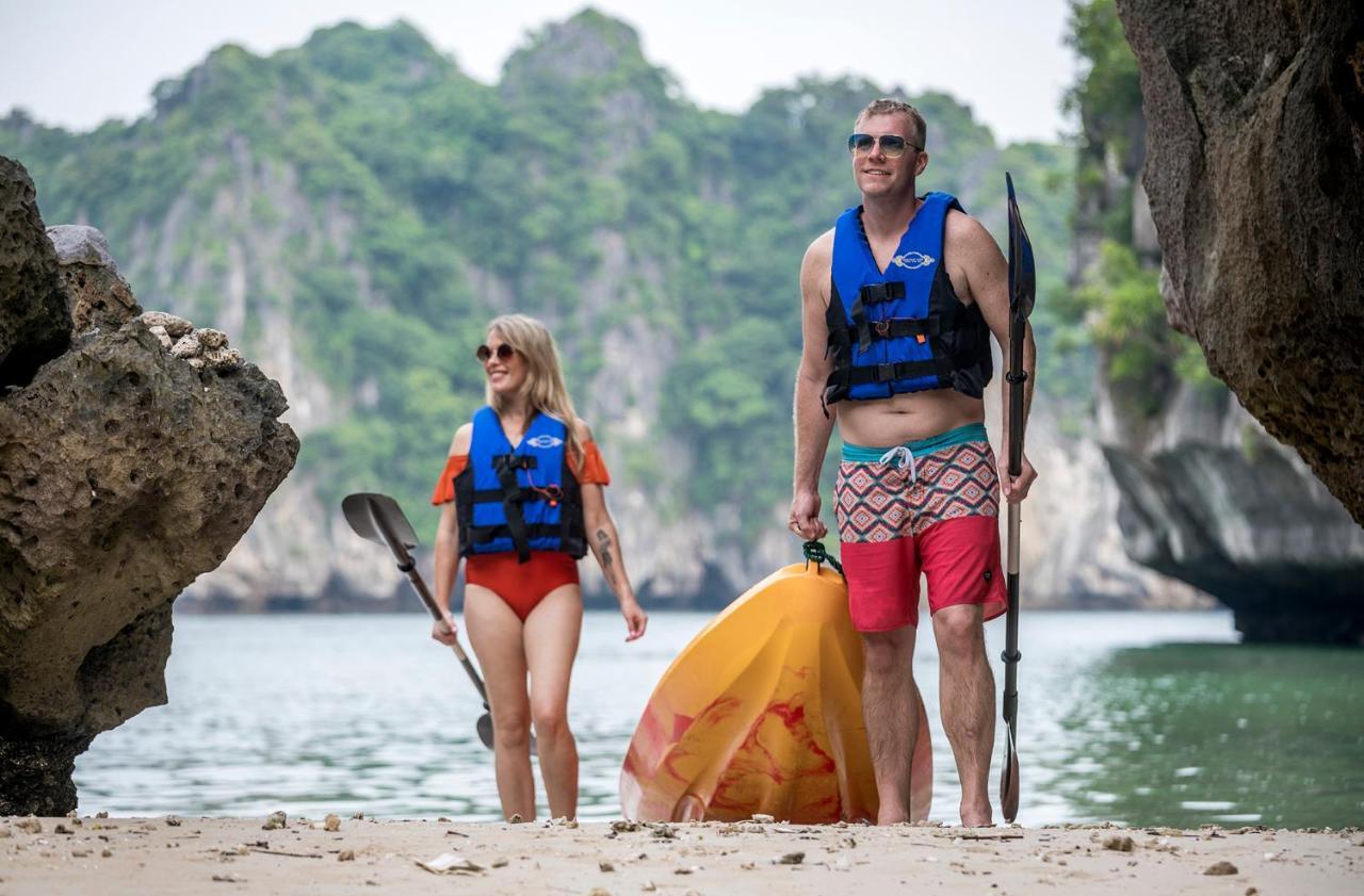 Heritage Line Ylang Cruise - Halong Bay & Lan Ha Bay Ха Лонг Екстериор снимка